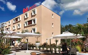ibis Loriol Le Pouzin